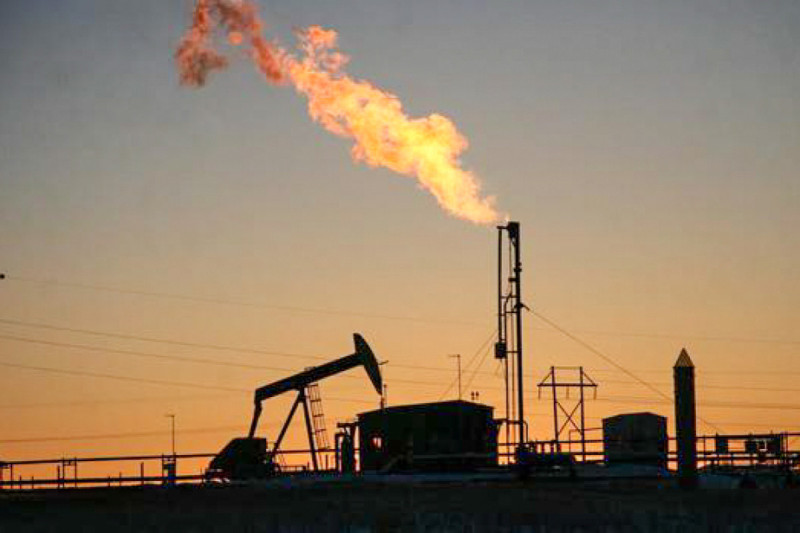 Цена азербайджанской нефти приближается к 102 долларам