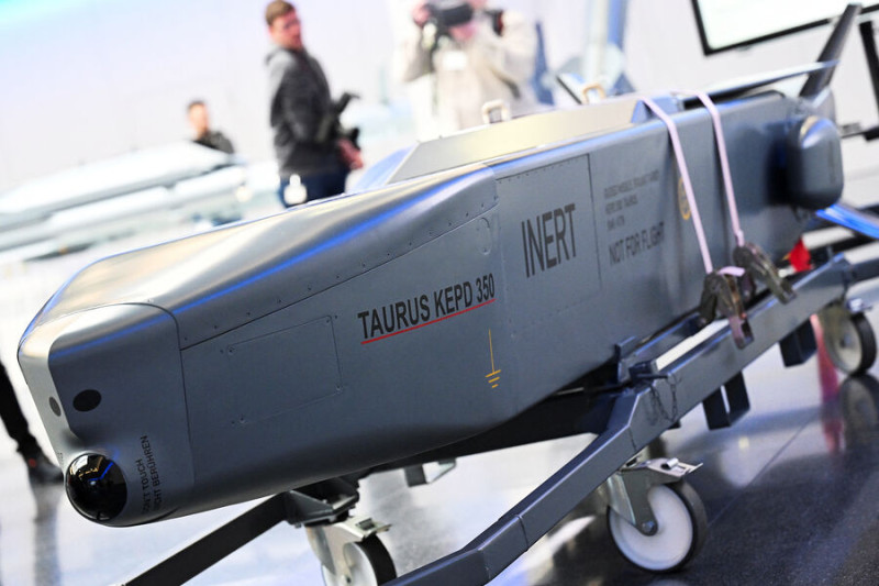 В Германии подняли вопрос о поставке Украине дальнобойных ракет Taurus