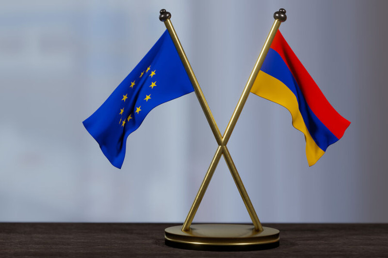 В МИД РФ предостерегли Армению от введения безвизового режима с ЕС