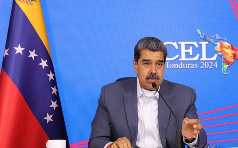 Мадуро объявил о закрытии посольства Венесуэлы в Эквадоре