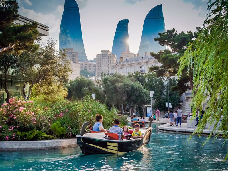 В воскресенье в Баку будет 31 градус тепла 