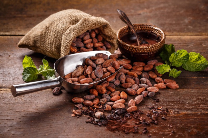 Мировые цены на какао начали обвал