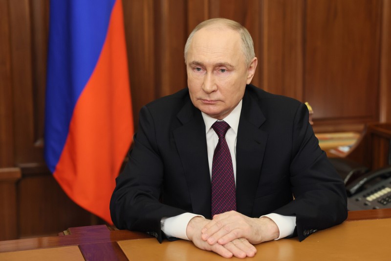 Путин назвал чудовищным покушение на премьер-министра Словакии Фицо  