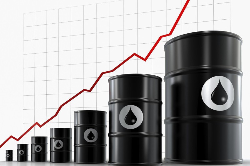 Цена на азербайджанскую нефть приблизилась к 84 долларам