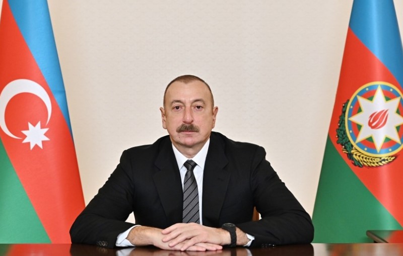 Президент Шри-Ланки поздравил азербайджанского лидера  